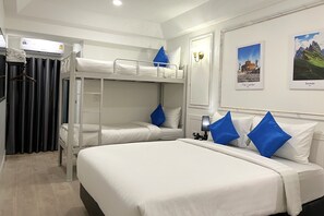 Family Room | 1 bedroom, cots/infant beds, free WiFi, bed sheets