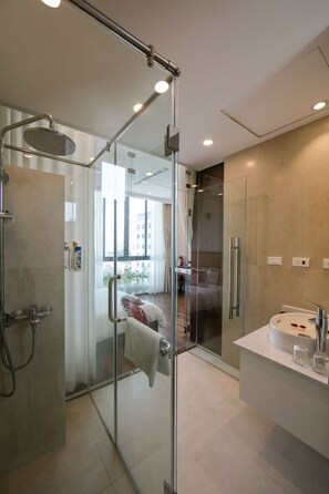 Au Coeur Terrace Suite Apartment 1 Bedroom | Bathroom - Au Coeur d'Hanoi Apartment (Hanoi)