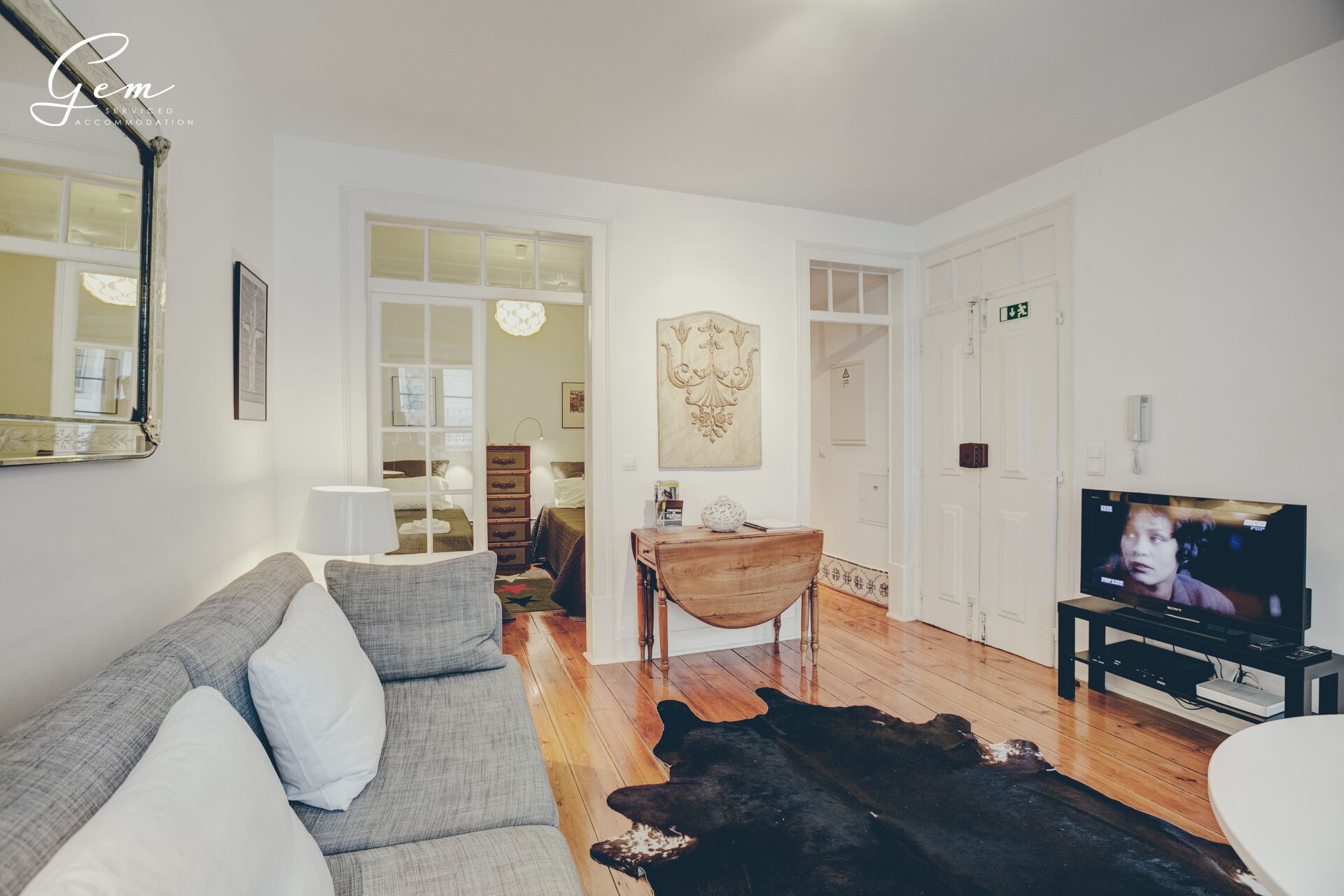 Televisión y estéreo 