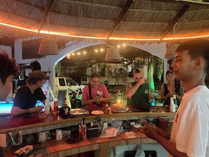Breakfast, lunch, dinner served; local and international cuisine
