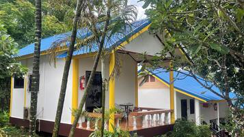 Luxury Room | Zimmersafe, kostenloses WLAN, Bettwäsche