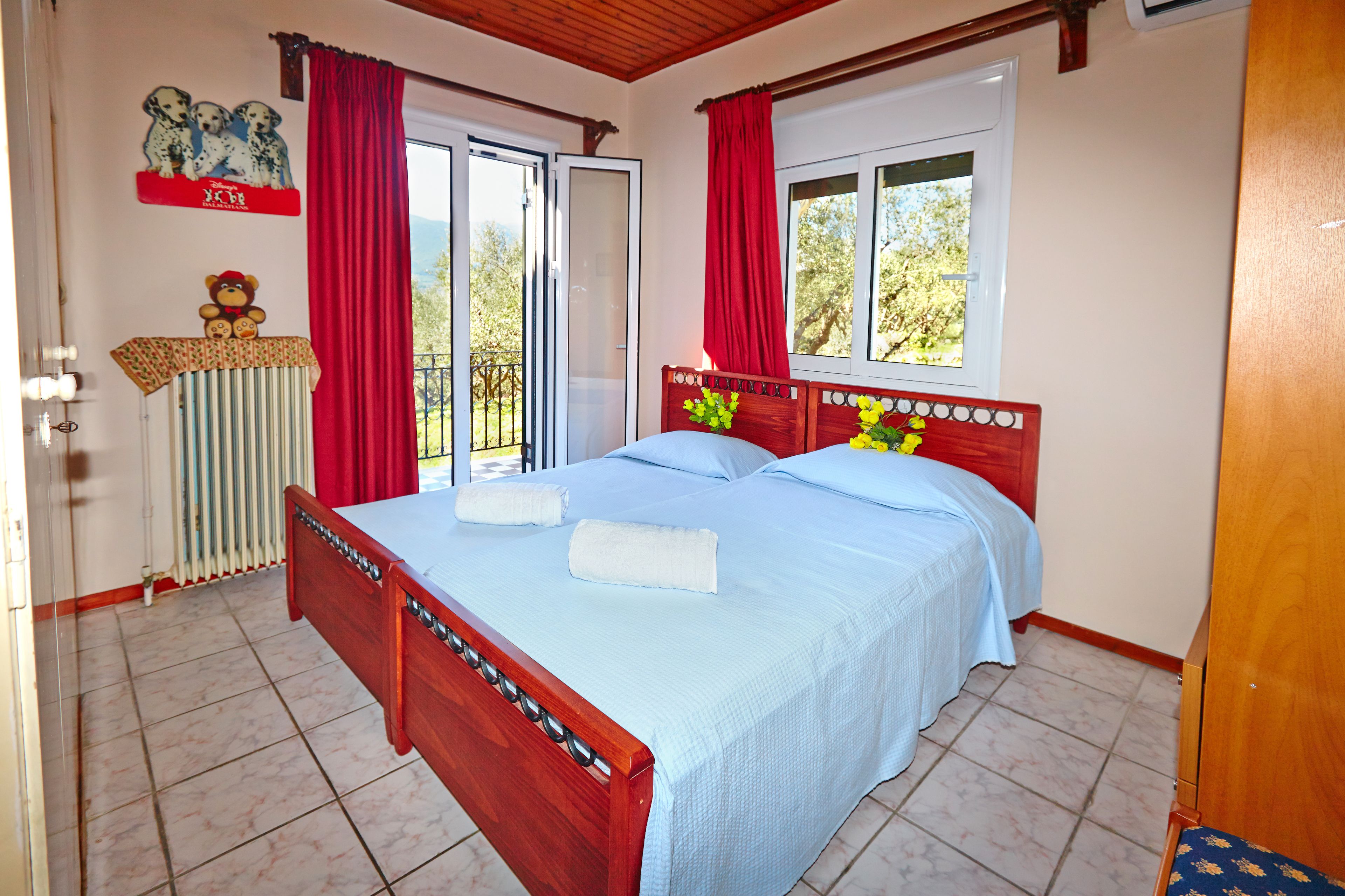 Villa, 2 Bedrooms | 1 bedroom, in-room safe, soundproofing, iron/ironing board
