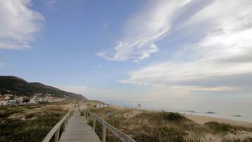 Platja a a prop