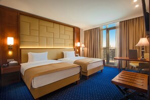 Superior Twin with Terrace | 1 多间卧室、埃及棉床单、高档床上用品、记忆海绵床垫