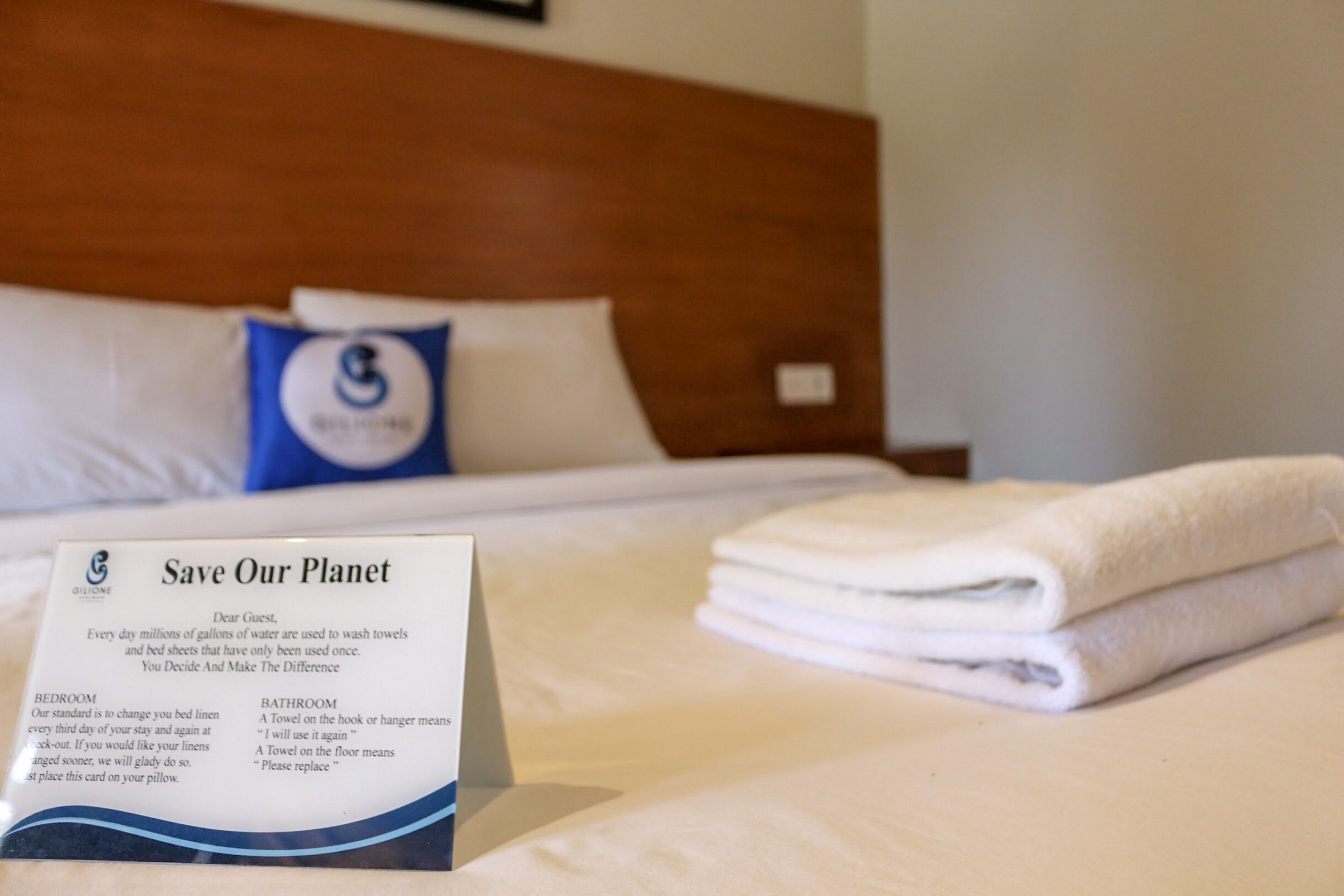 double room, pool view | free wifi, bed sheets