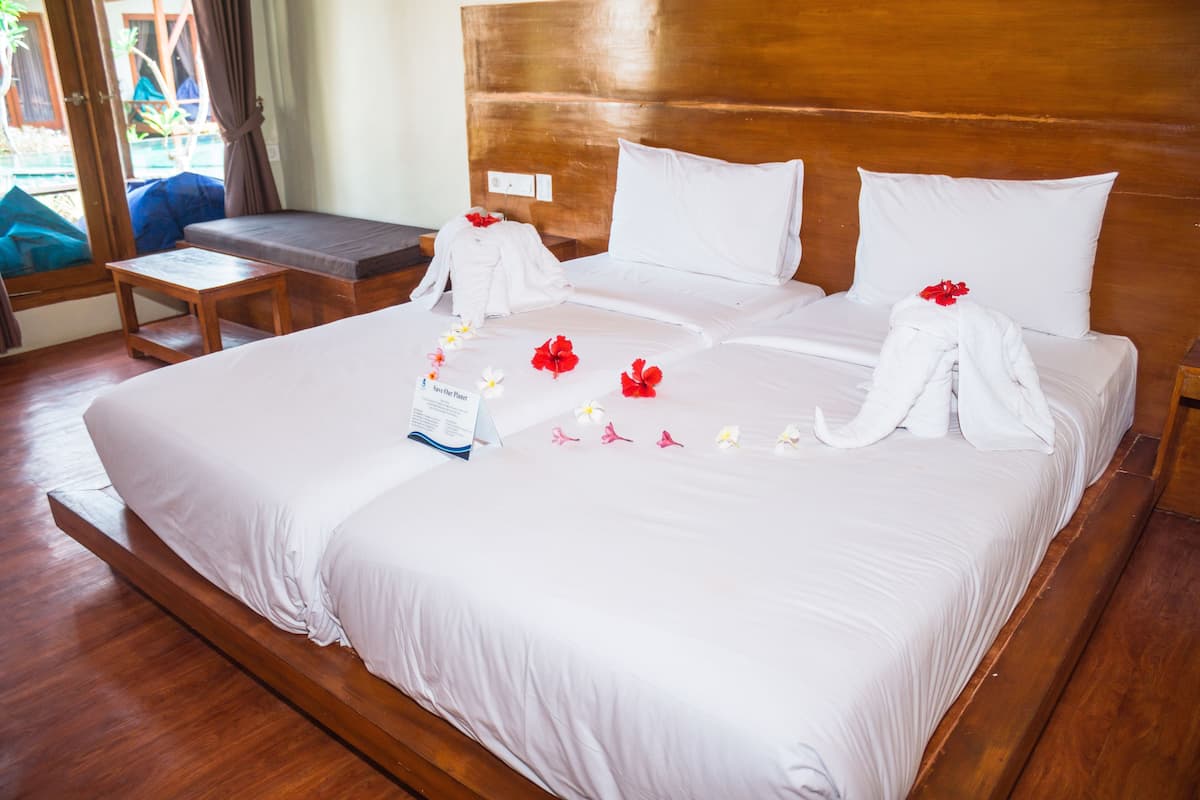 Twin Room | Free WiFi, bed sheets