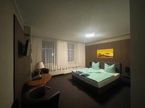 Double Room 1 - Private Room Am Ginkgobaum