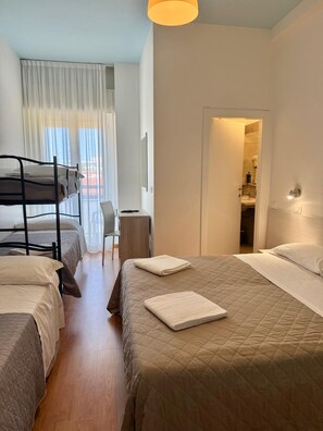 Familienzimmer | Italienische Bettbezüge von Frette, hochwertige Bettwaren