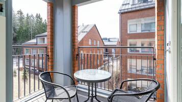 Standard Apartment, 2 Bedrooms | Terrace/patio