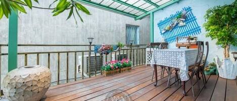 Romantic Quadruple Room | Terrace/patio