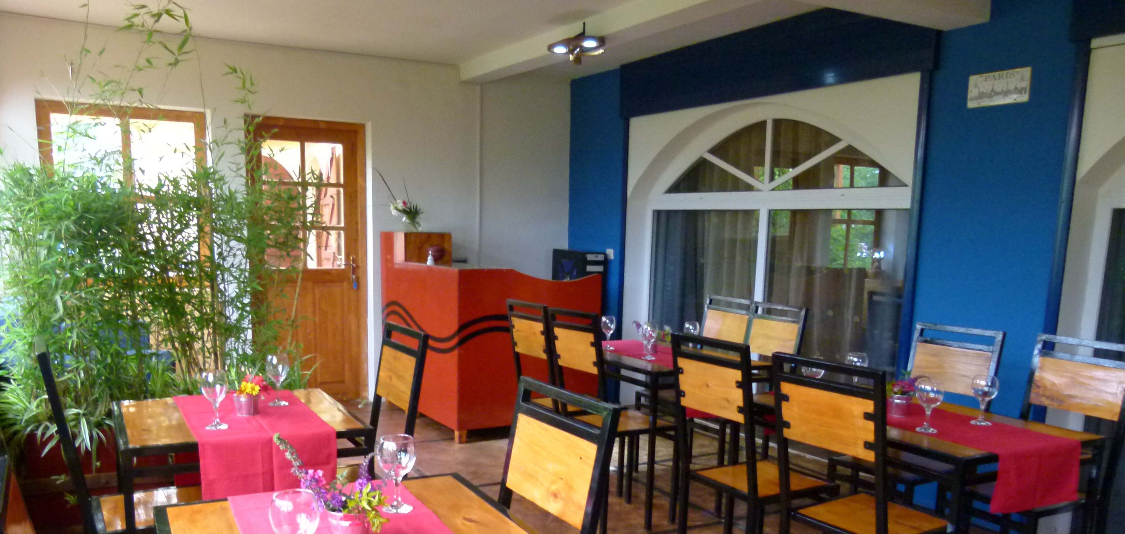 อาหารเช้าปรุงตามสั่งทุกวัน (MGA 14000.00 ต่อคน)