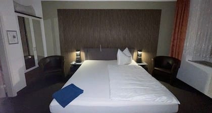 Double Room 2 - Privatzimmer Am Ginkgobaum