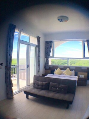 Deluxe Double Room - Moon Fish (Magong)