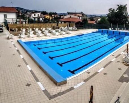 Piscina. Al Campanaro Bed & Breakfast