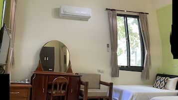 Double Room | In-room safe, desk, blackout curtains, soundproofing