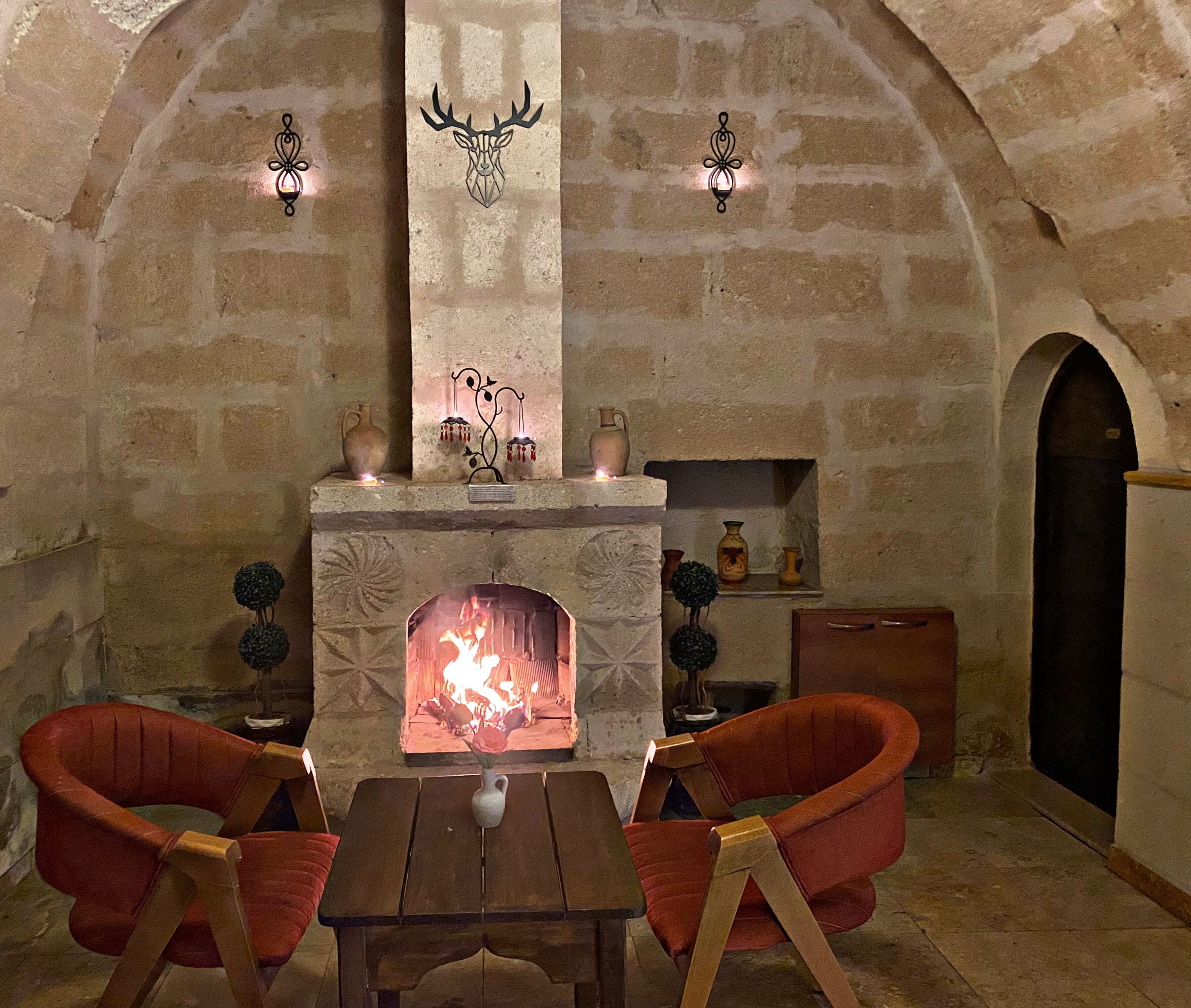 皇家客房 | 高档床上用品、记忆海绵床垫、迷你吧、客房内保险箱