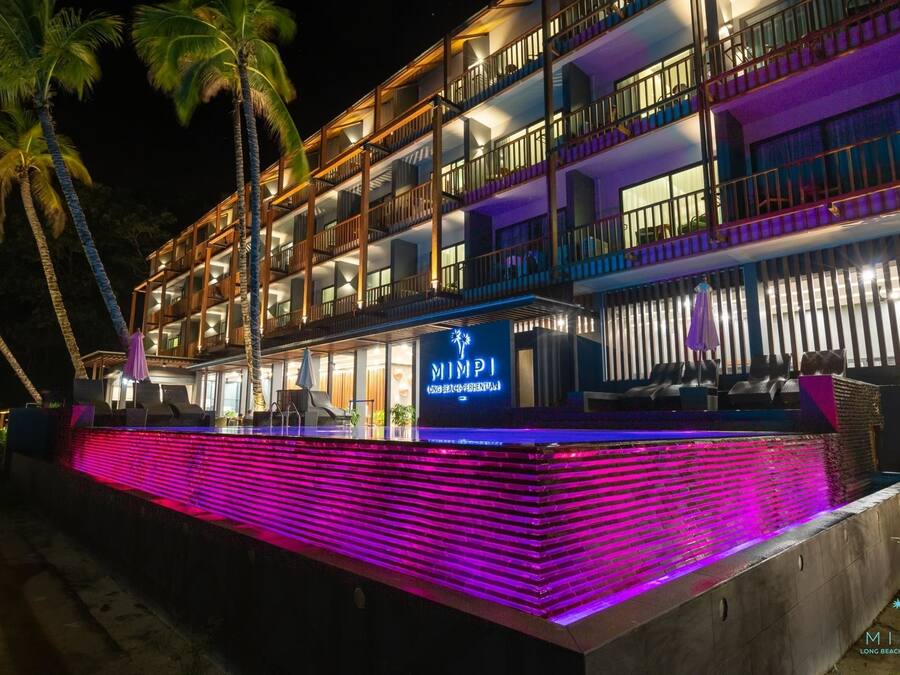 Front of property – evening/night