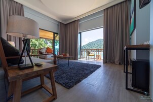Premier Suite, Accessible, Sea View | Pemandangan dari bilik