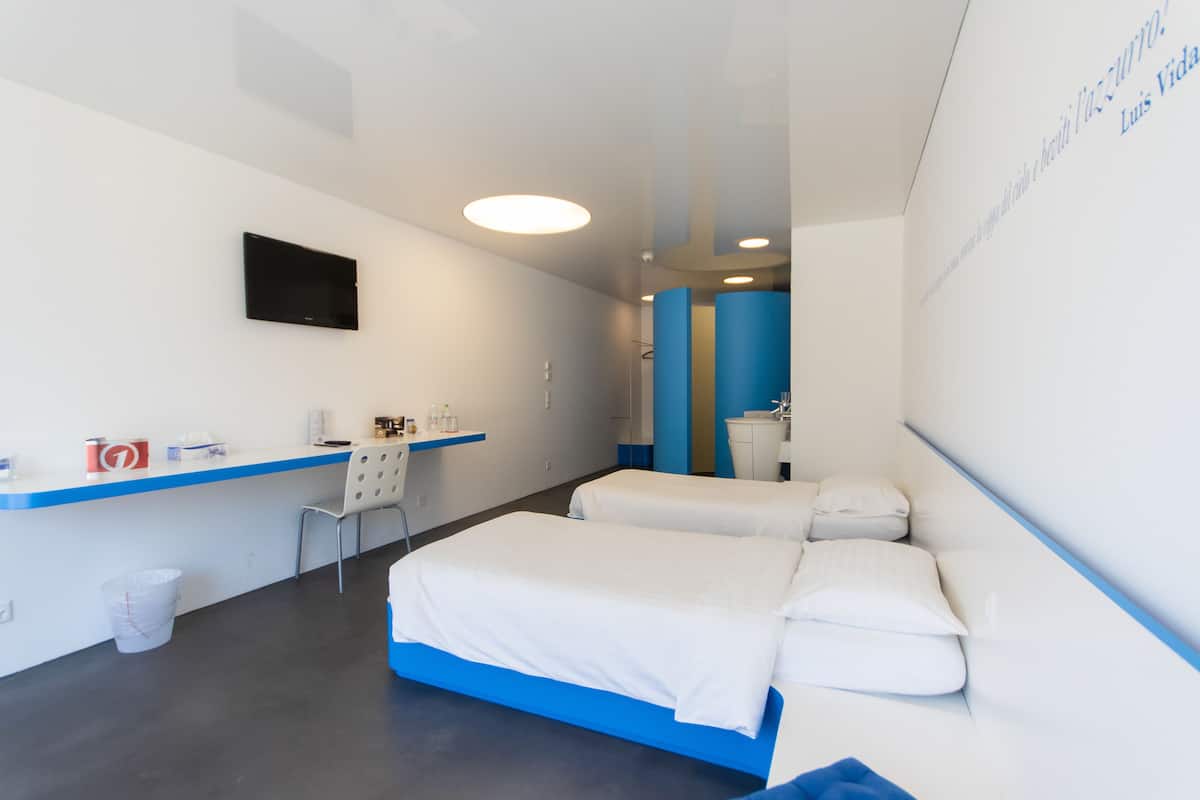 Desk, WiFi (free), bed sheets