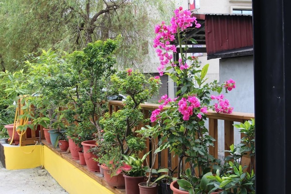 Perincian bahagian luar