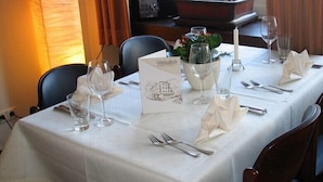 Dineren
