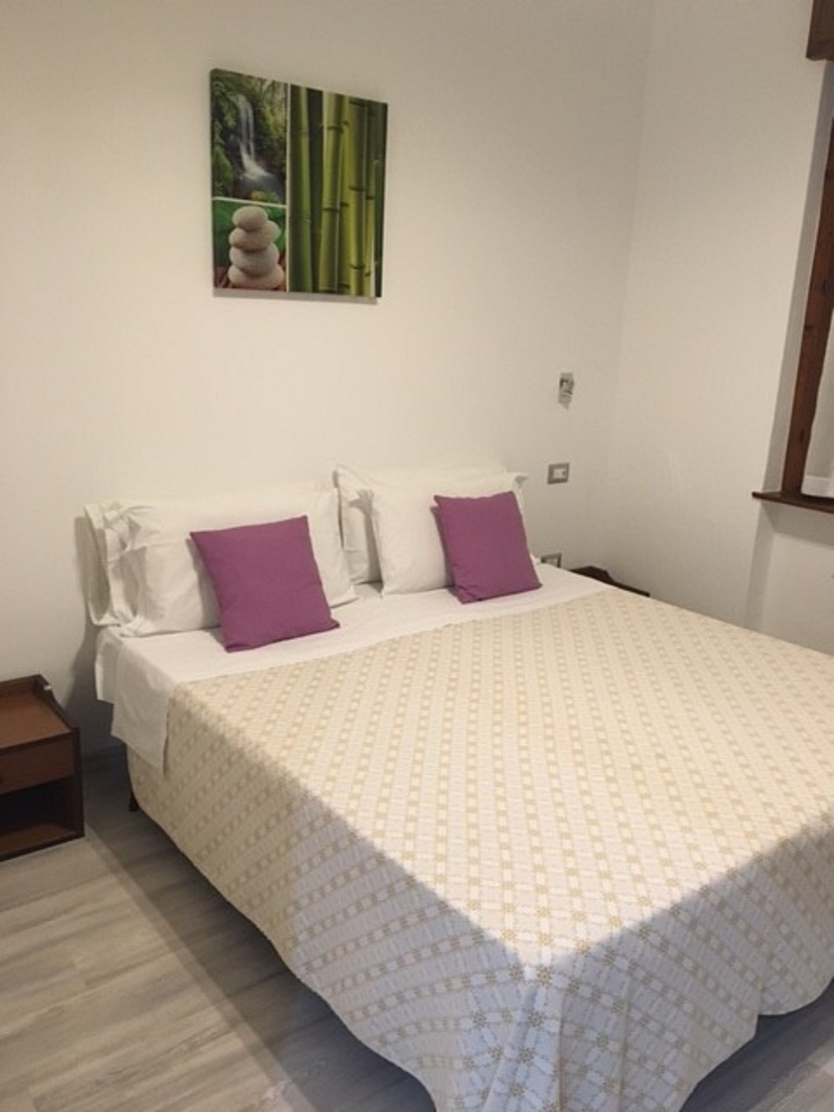 double room | 1 bedroom, bed sheets