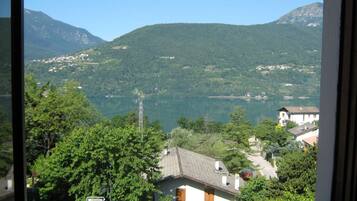 Phòng đôi, quang cảnh hồ | Quang cảnh từ phòng