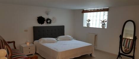 Traditional Apartment, 1 Bedroom | 1 bedroom, blackout drapes, free cribs/infant beds, free WiFi