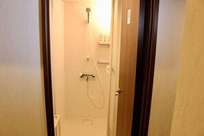 Shared Dormitory, Mixed Dorm | Bathroom shower -  bnb+ Shinbashi - Hostel (Tokyo)