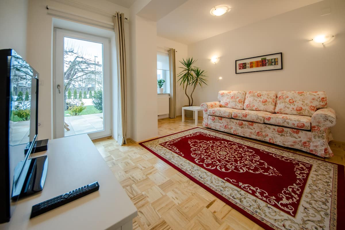 Family Apartment | Living area | 95-cm LCD TV with digital channels, TV