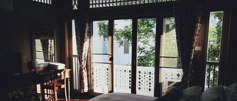 3-Bedroom House | 3 bedrooms, premium bedding, desk, blackout drapes