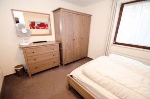 อพาร์ทเมนท์ (THE GOOD VIEW II) | 2 ห้องนอน, เตารีด/โต๊ะรีดผ้า, เปล/เตียงเด็กอ่อน, Wi-Fi ฟรี