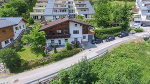Uklassifisert bilde, 3 av 16, knapp