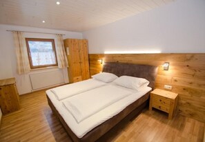 Apartment, 2 Schlafzimmer | 2 Schlafzimmer, Bügeleisen/Bügelbrett, Babybetten, kostenloses WLAN