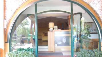 Overnatningsstedets indgangsparti