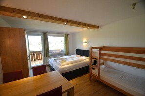1 bedroom, iron/ironing board, cribs/infant beds, free WiFi - Deluxe Studio TOP 12 (Kaprun)
