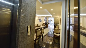 Lobby - OYO 388 Ibiz Hotel (Hanoi)