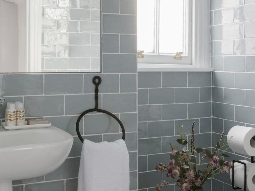 Pembroke Hall by null