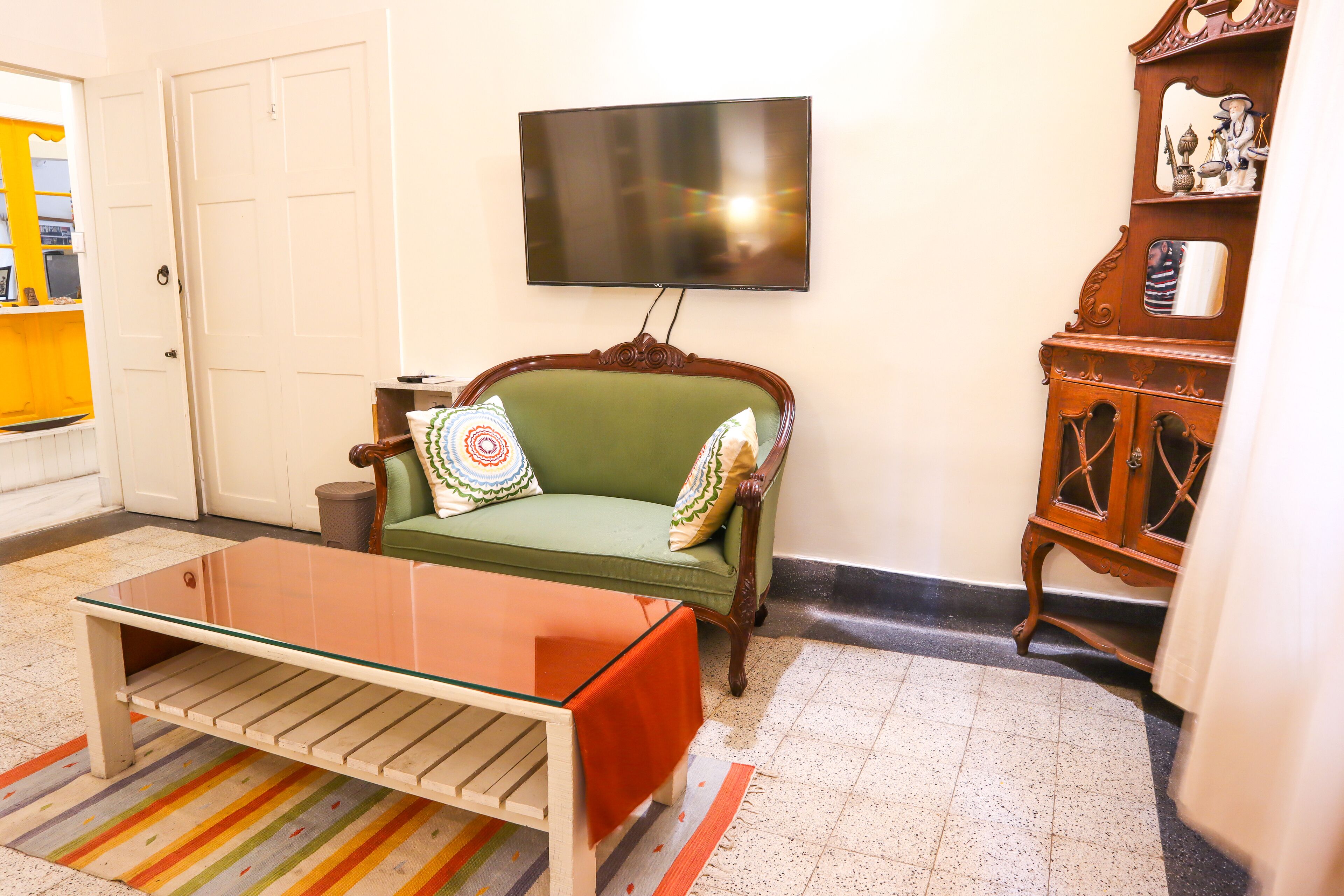 Foto - 5/4 - Calcutta's freshest BnB