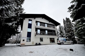 Facciata della struttura