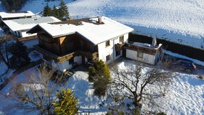 Front of property - Holiday House Auer Kaprun (Kaprun)