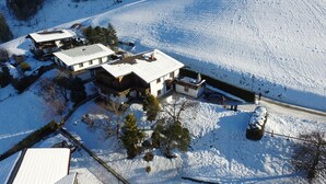 Property grounds - Holiday House Auer Kaprun (Kaprun)