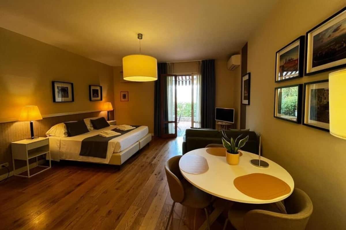 Junior Suite Apartment | Sengetøy av topp kvalitet og senger med Select Comfort-madrass