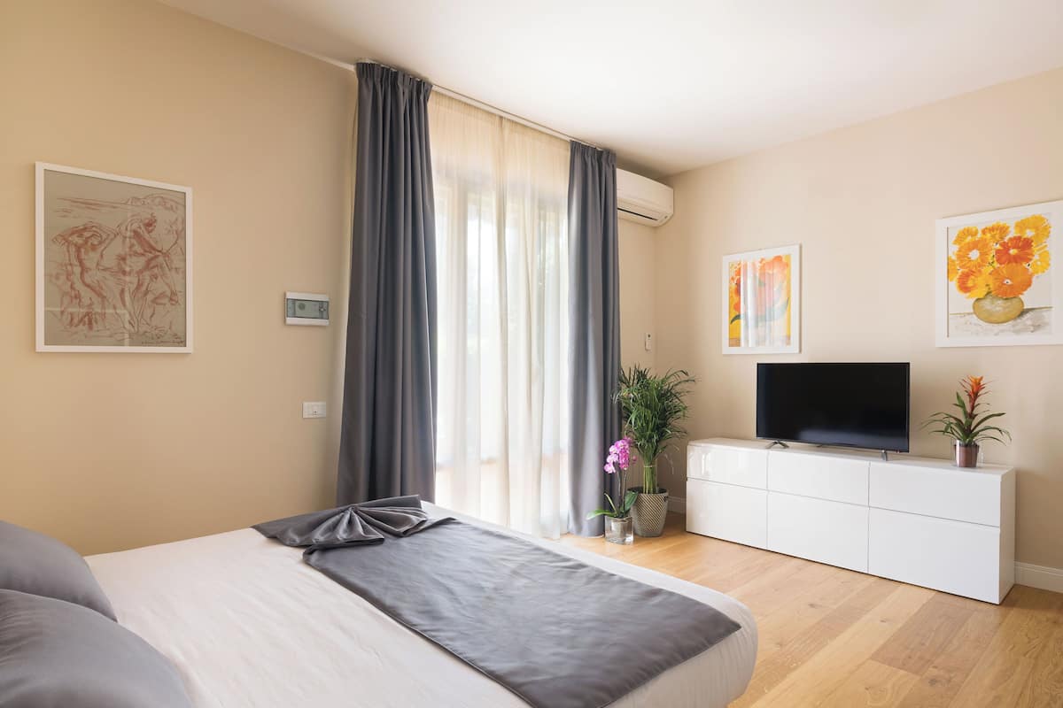 Standard Apartment | Sengetøy av topp kvalitet og senger med Select Comfort-madrass