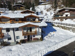 Front of property - Appartement Tauernblick (Kaprun)