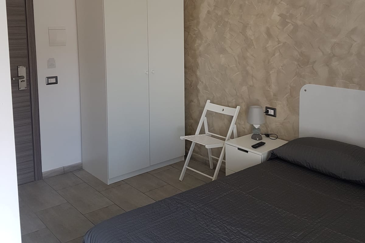 Deluxe Double or Twin Room, Balcony, Sea View | Premium bedding, minibar, desk, laptop workspace