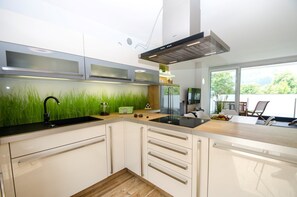 (inkl. 150 € Endreinigung + 12 € pp Wäschegebühr) | Eigene Küche | Kühlschrank, Mikrowelle, Ofen, Herdplatte