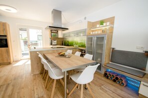 Cobertura, 3 quartos (incl. 150€ + 12€ pp service fee) | Opções para refeição no quarto
