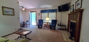 TV, fireplace, DVD player, stereo