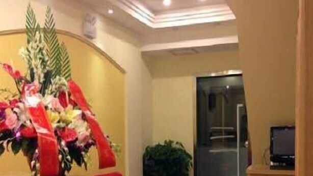 Lobby - Home Inn (Kunming)